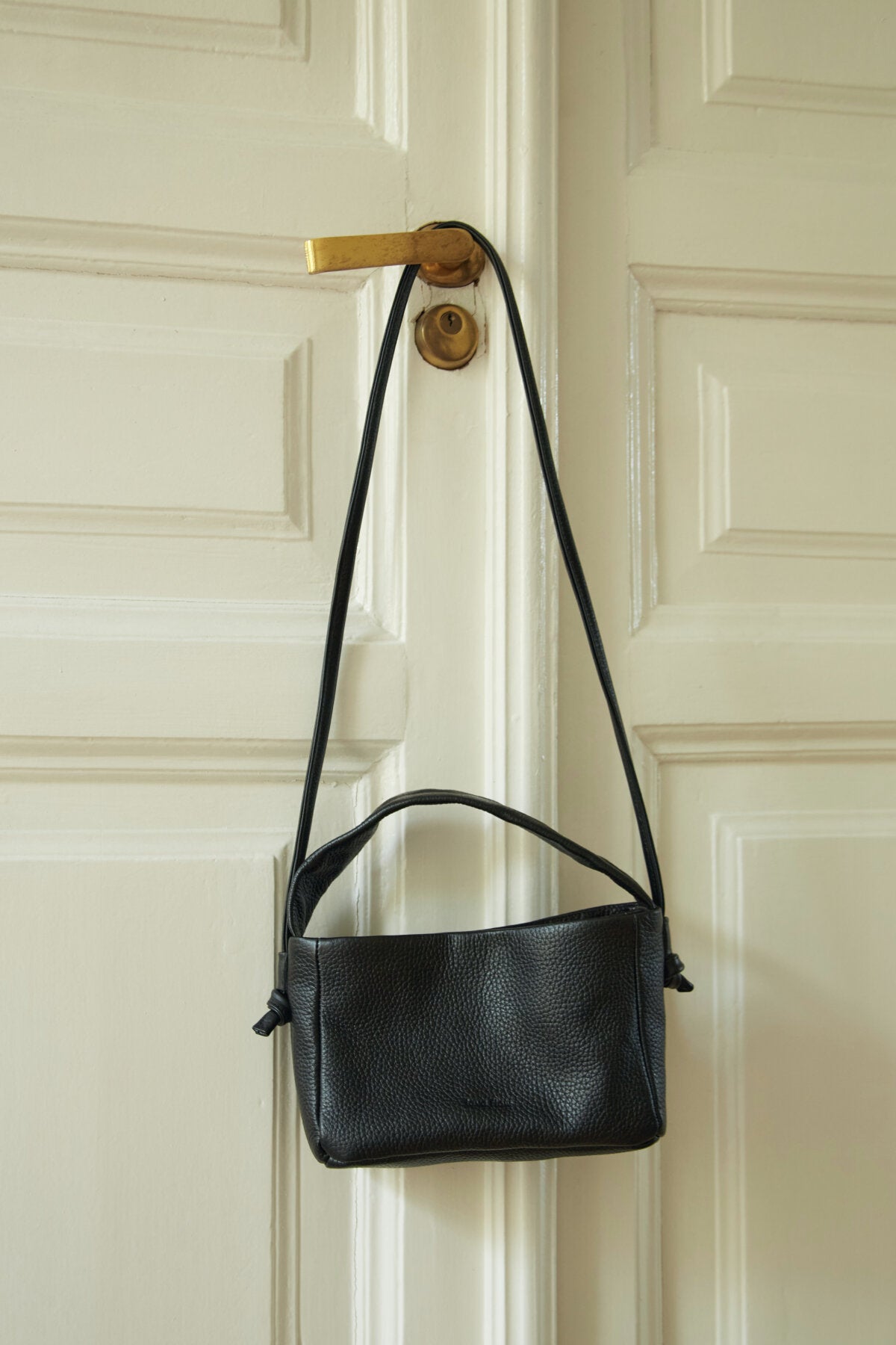 Lava Flow MERU leather crossbody bag in black — view 7