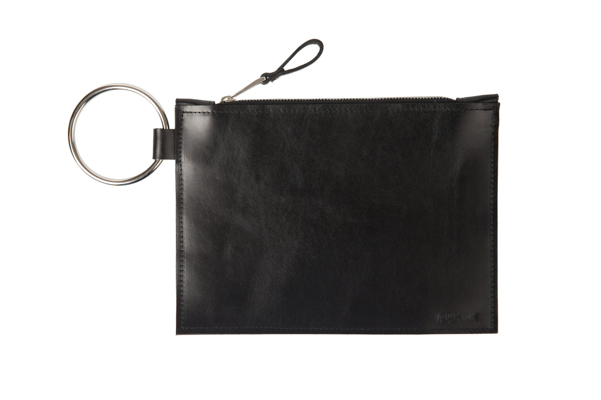 PYKOK Nina black leather clutch with metal ring handle — view 4