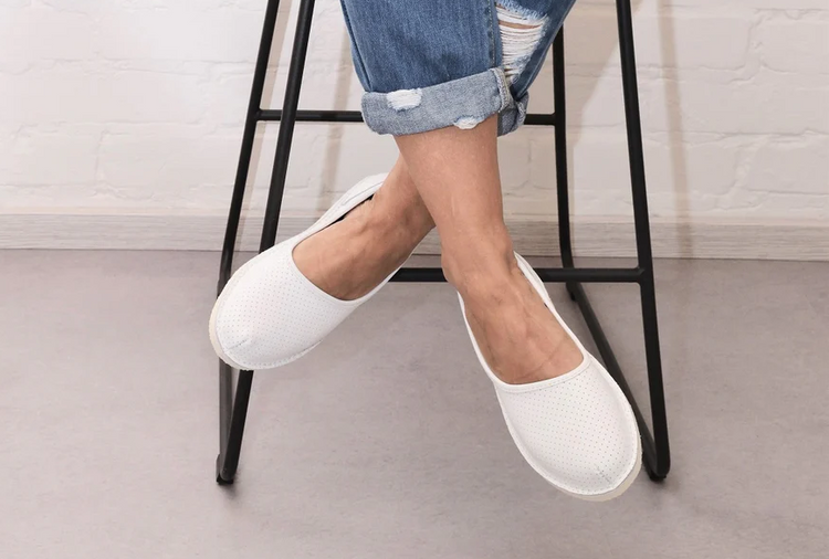 OmaKing Shoes & Slippers — Natural Materials, Handmade in Estonia