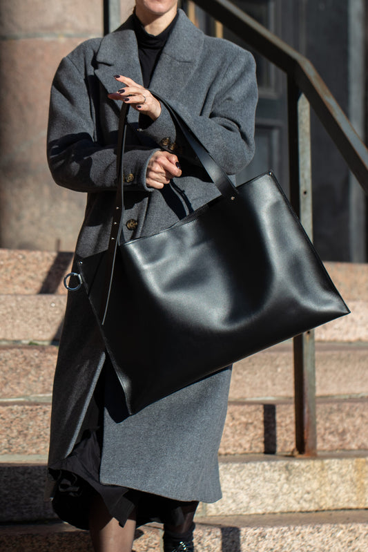 PYKOK Adele large genuine black leather tote bag — view 2