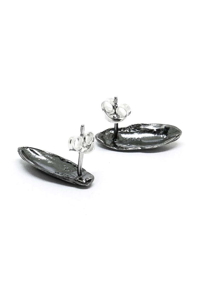 Agnes Veski SPRING Petal silver stud earrings — view 5