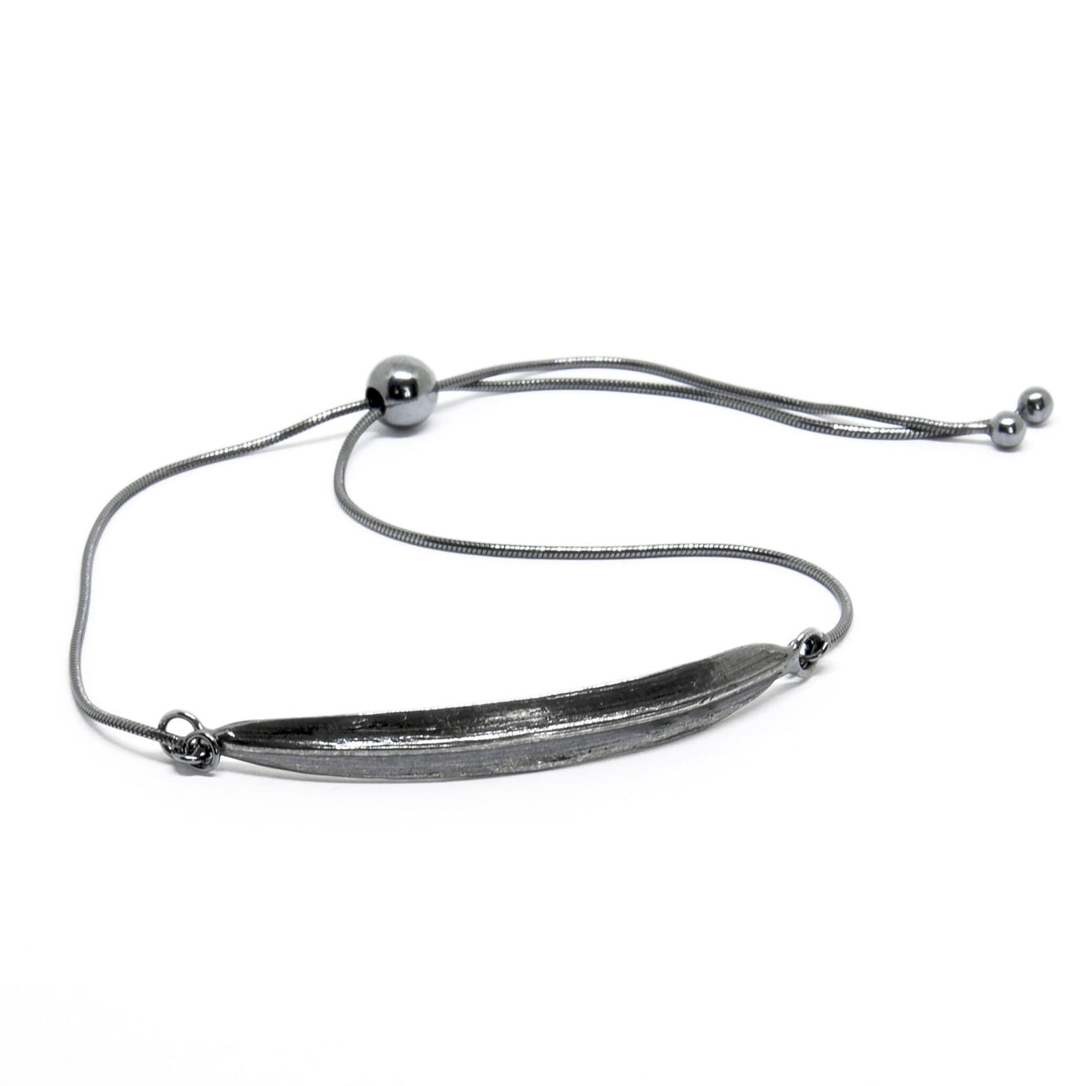 Agnes Veski SPRING Leaf silver bracelet — view 4
