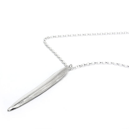 Agnes Veski SPRING Leaf silver pendant necklace — view 2