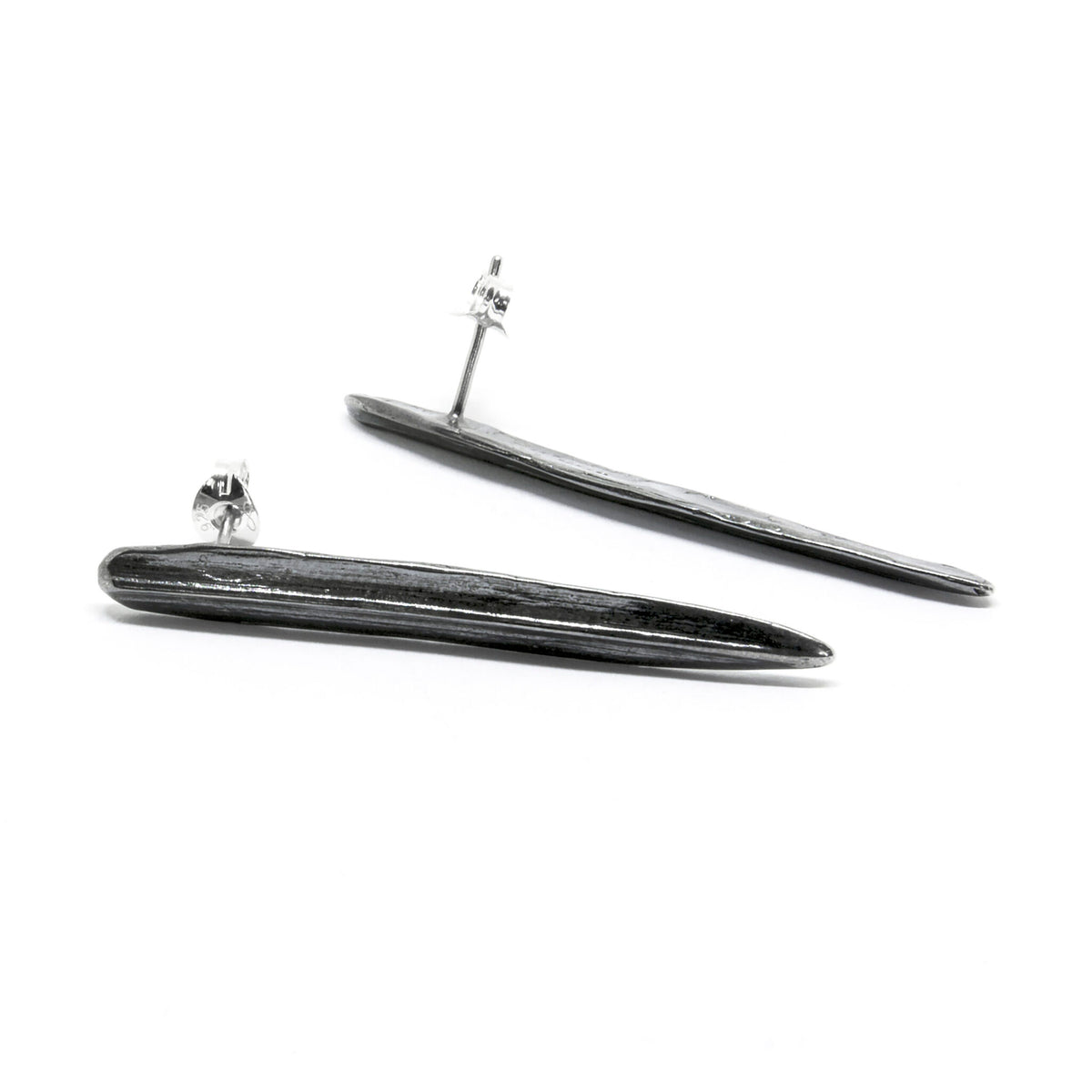 Agnes Veski SPRING Leaf silver earrings