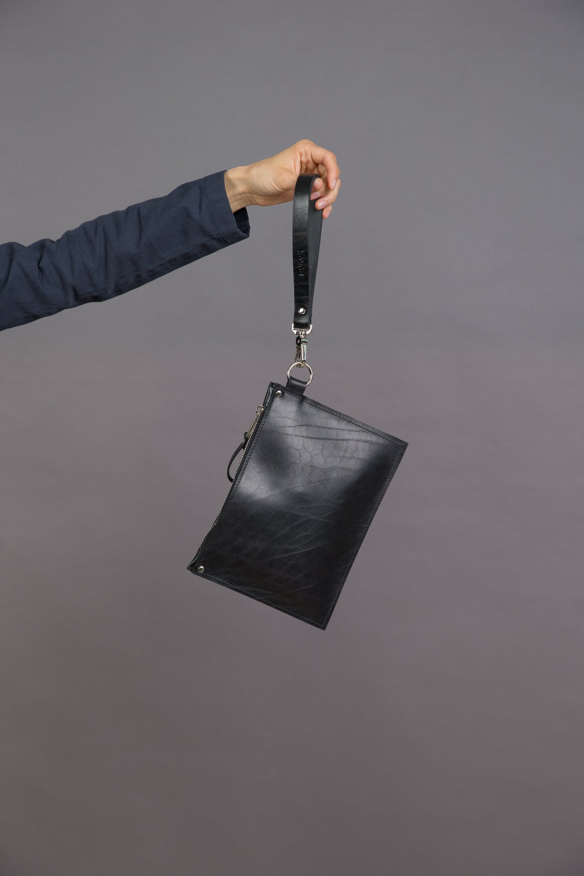 PYKOK Nina black leather clutch with wrist strap — view 3