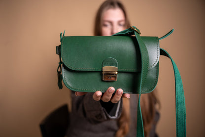 Natural Leather Saddle Bag Mini - Green