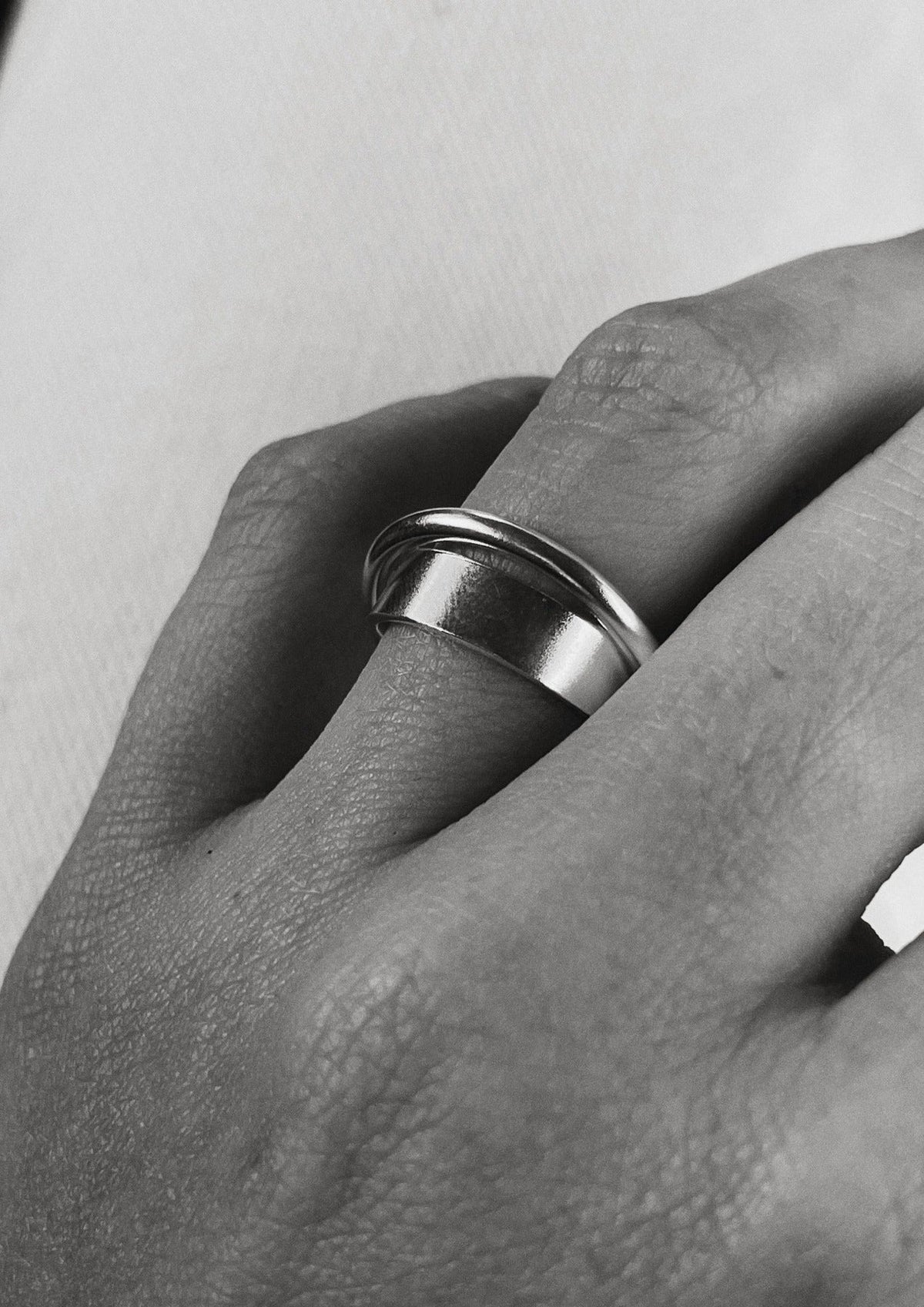 NO MORE Andromeda sterling silver spinner ring — view 2