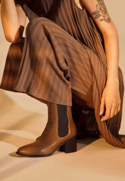 Brown Leather Ankle Boots Canna – Chelsea Boots with 6.5 cm Block Heel