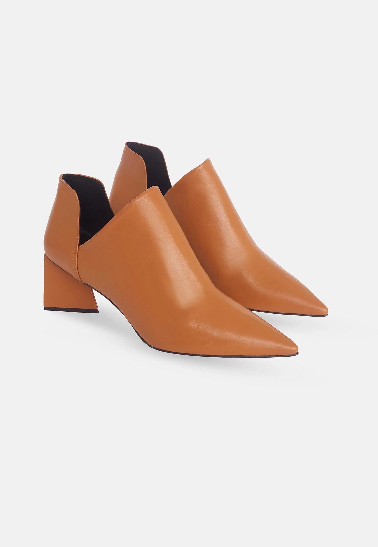 Brown Sheepskin Leather Ankle Boots Maranta – Women’s Pointed-Toe Block Heel Boots
