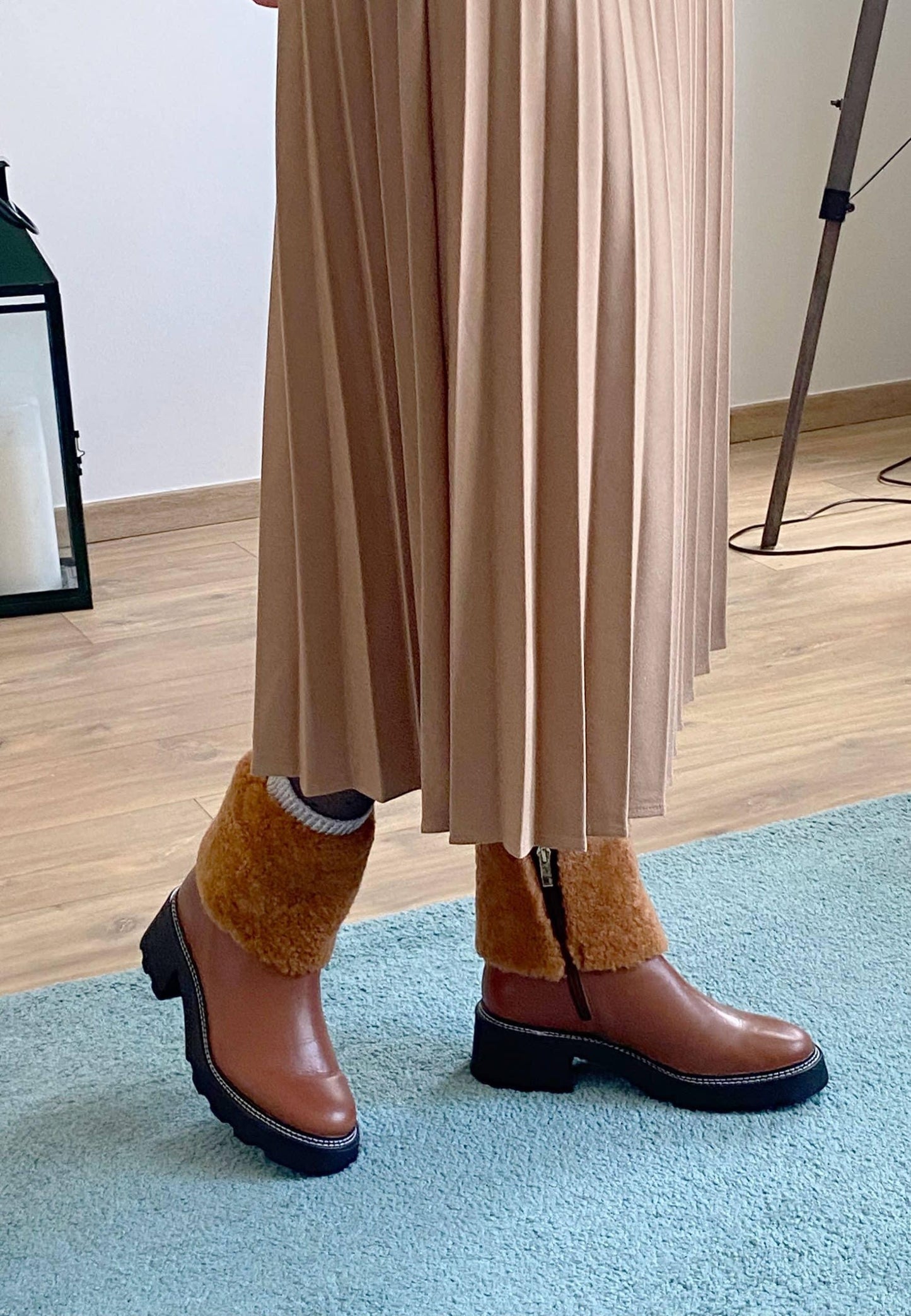 Brown Leather Ankle Boots Andira – Women’s Block Heel Boots with Decorative Shearling and Lug Sole