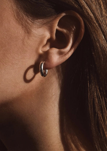 NO MORE Ella sterling silver hoop earrings
