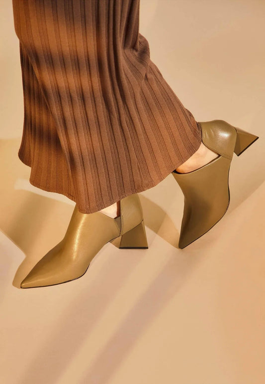 Green Sheepskin Leather Ankle Boots Maranta – Women’s Pointed-Toe Block Heel Boots