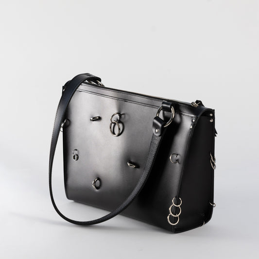 PYKOK ARINA top-grain leather shoulder bag in black