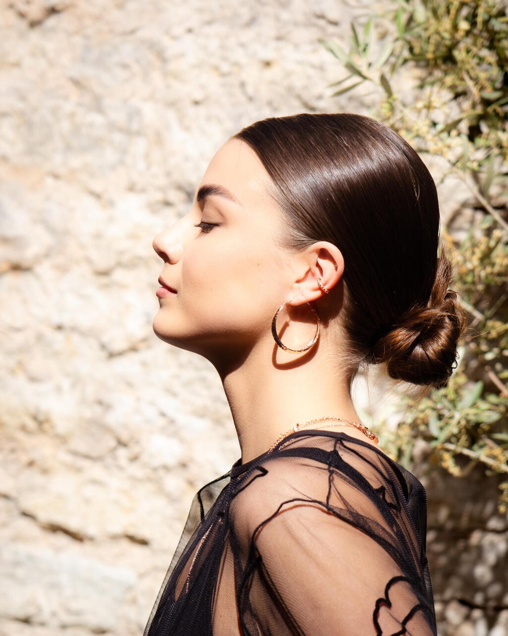 MyaMoon Helena silver hoop earrings