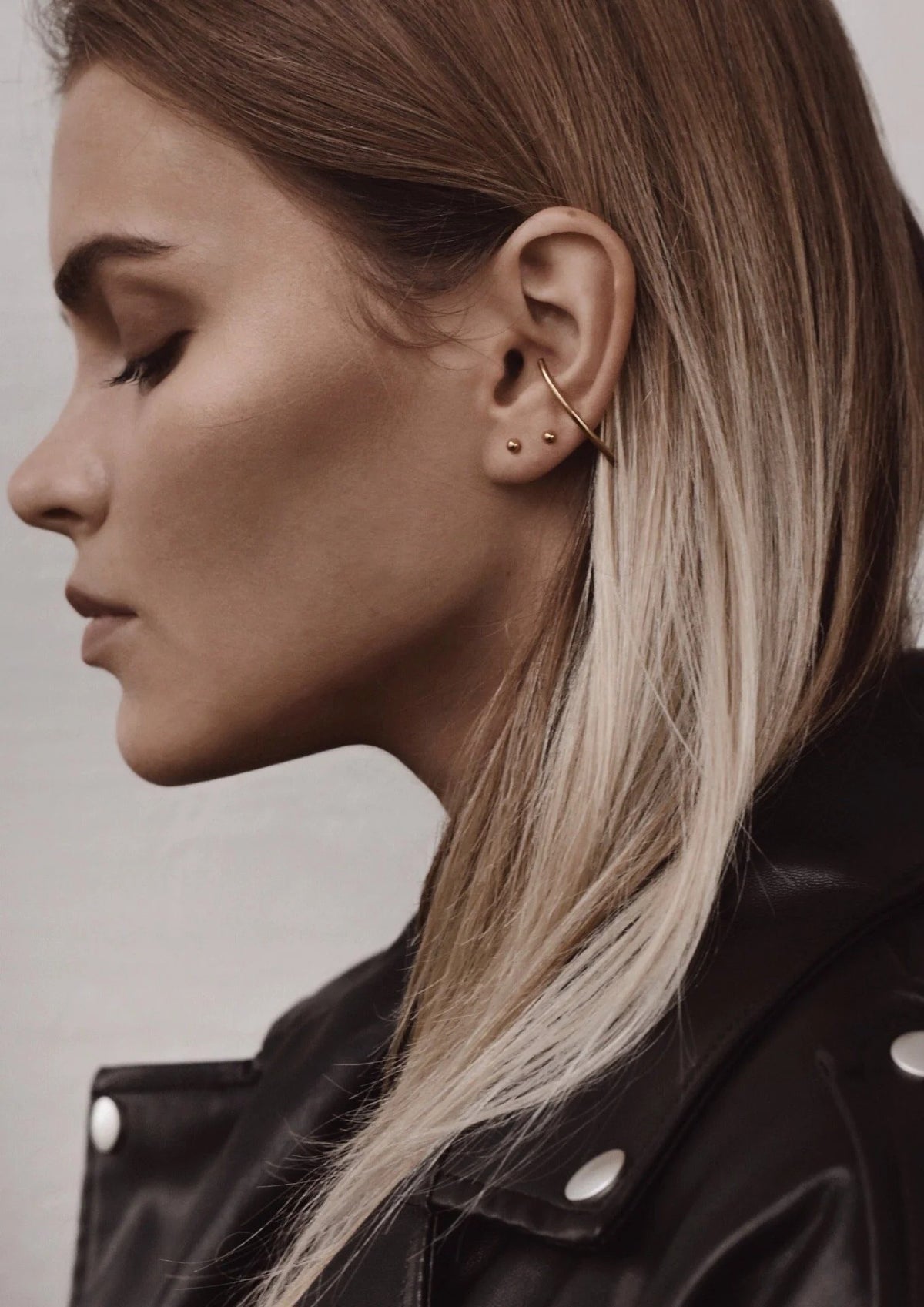 NO MORE Radius gold vermeil drop earrings — view 3
